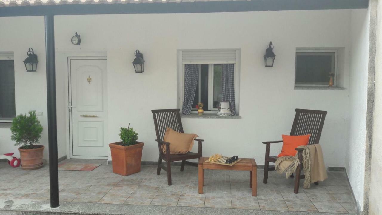 La Casa De La Puebla Villa La Puebla de Montalbán Exterior photo
